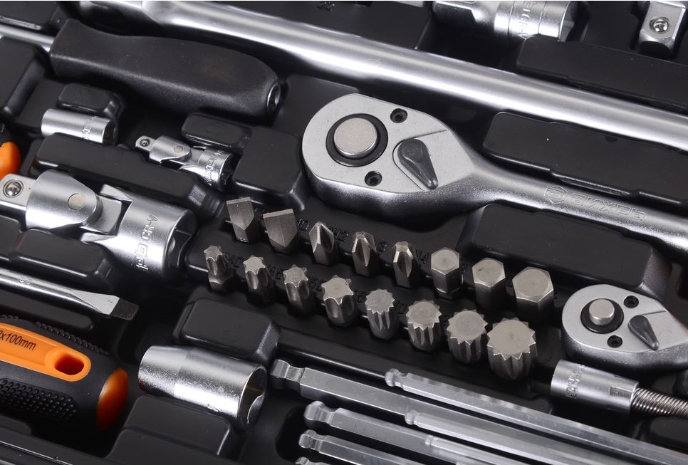 Набор инструментов Вихрь 1/2", 1/4", 151 предмет