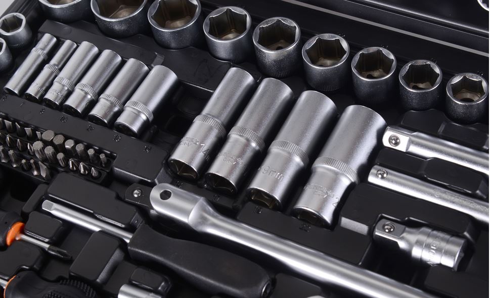 Набор инструментов Вихрь 1/2", 1/4", 151 предмет