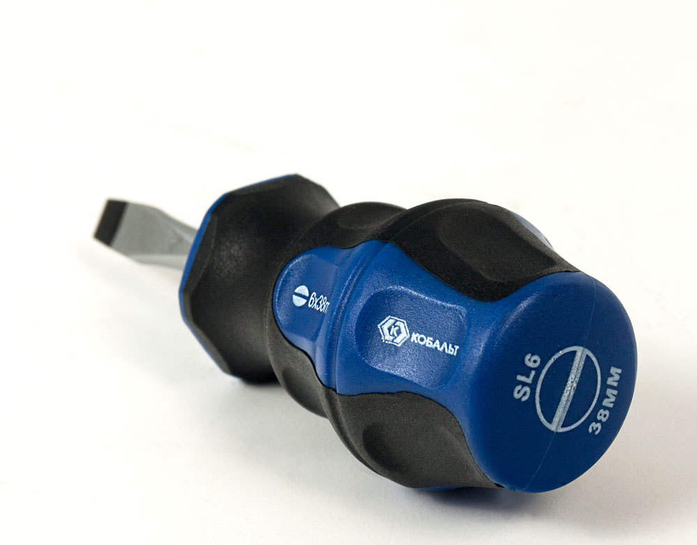 

Отвертка Ultra Grip Кобальт SL6 х38 мм