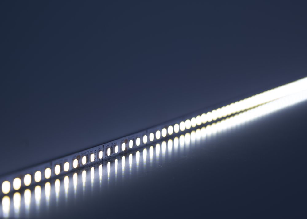 

Лента светодиодная Feron LS501 120SMD(2835)/м 11Вт/м 24V 5000х8х1,22мм 6000К
